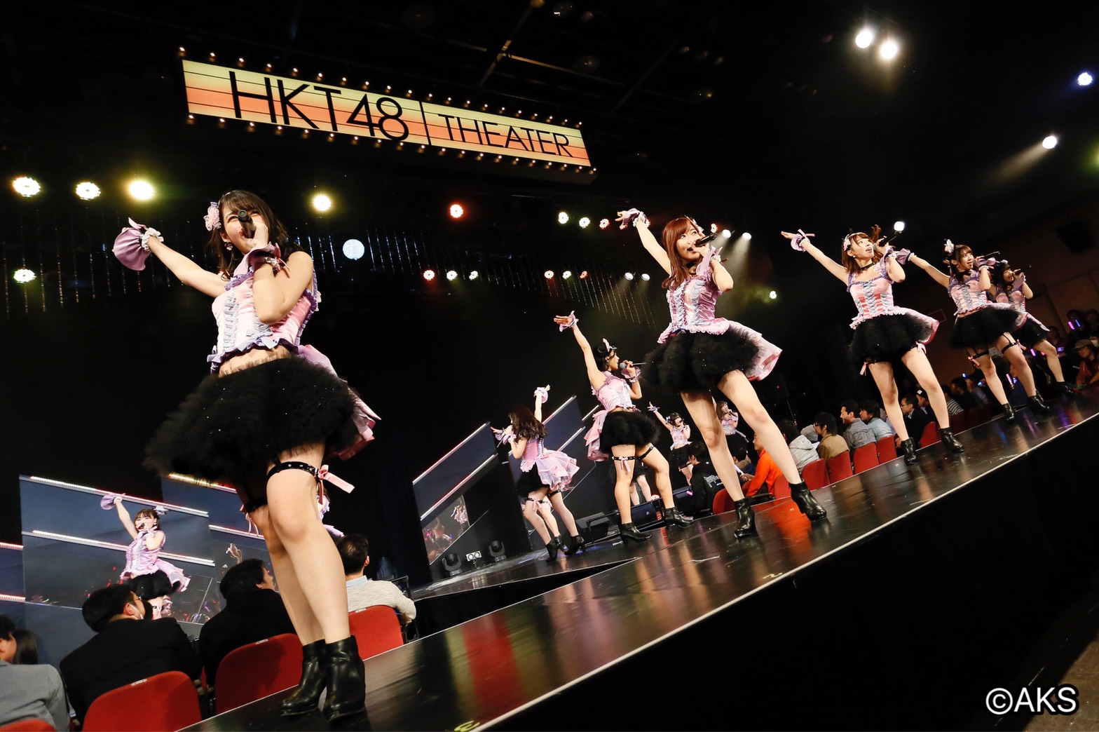 HKT48ひまわり組「誘惑のガーター」公演