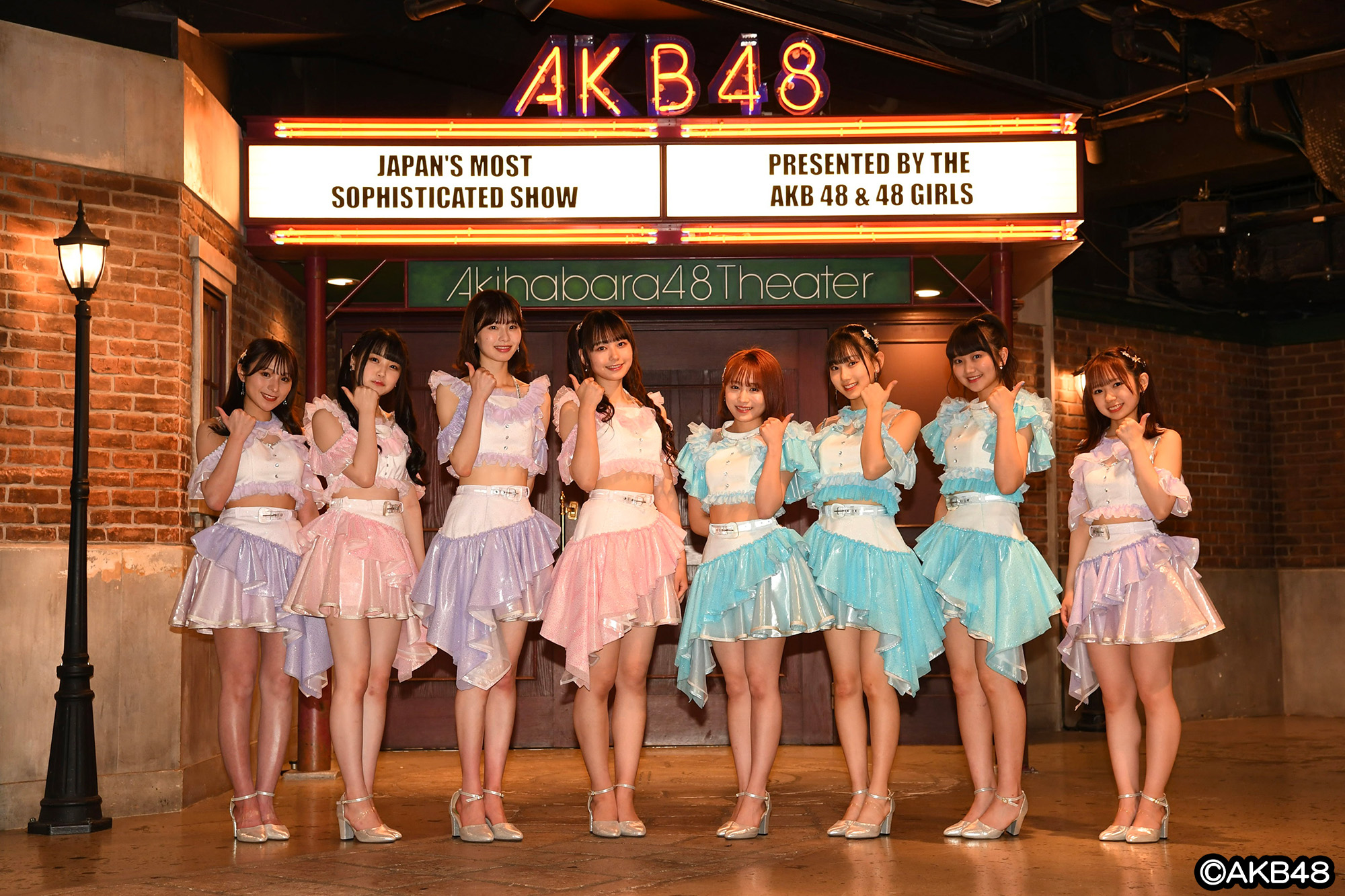 4月29日(金・祝)　AKB48 浅井チームB「アイドルの夜明け」初日公演