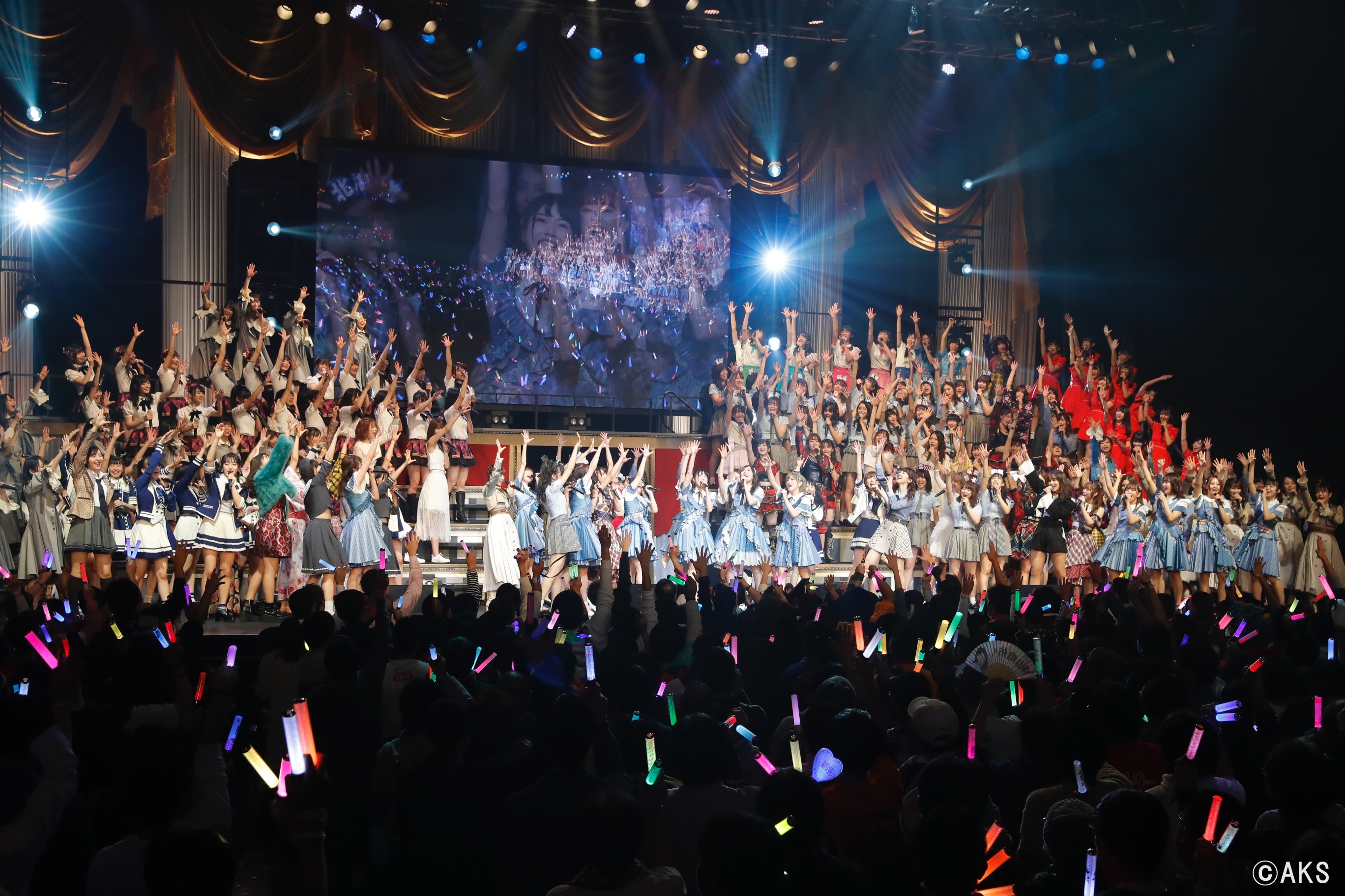 2,300着以上の衣装が稼働!! 1月12日（土）〜19日（土）AKB48 TDCホールコンサート