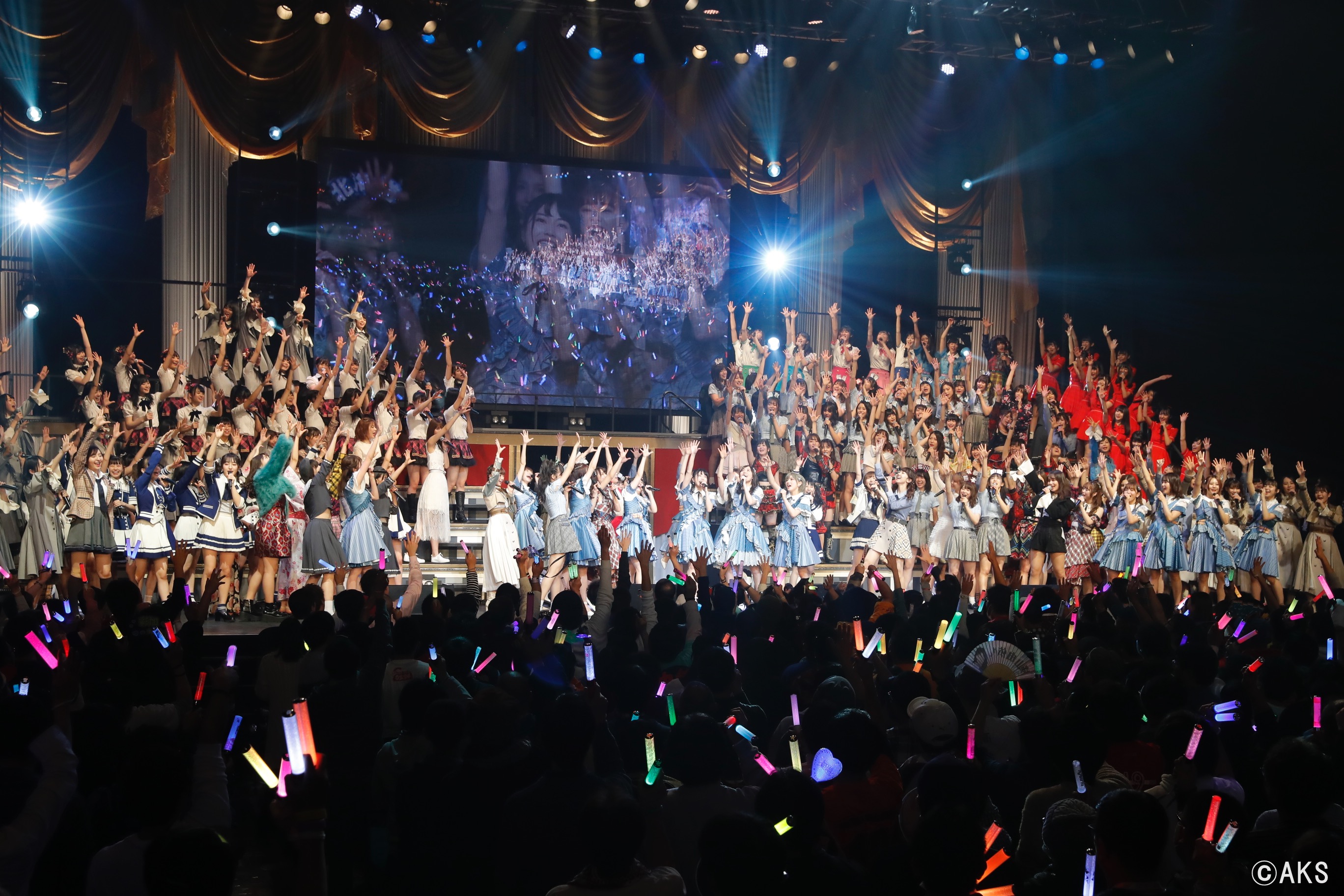 2 300着以上の衣装が稼働 1月12日 土 19日 土 Akb48 Tdcホールコンサート ニュース オサレカンパニー
